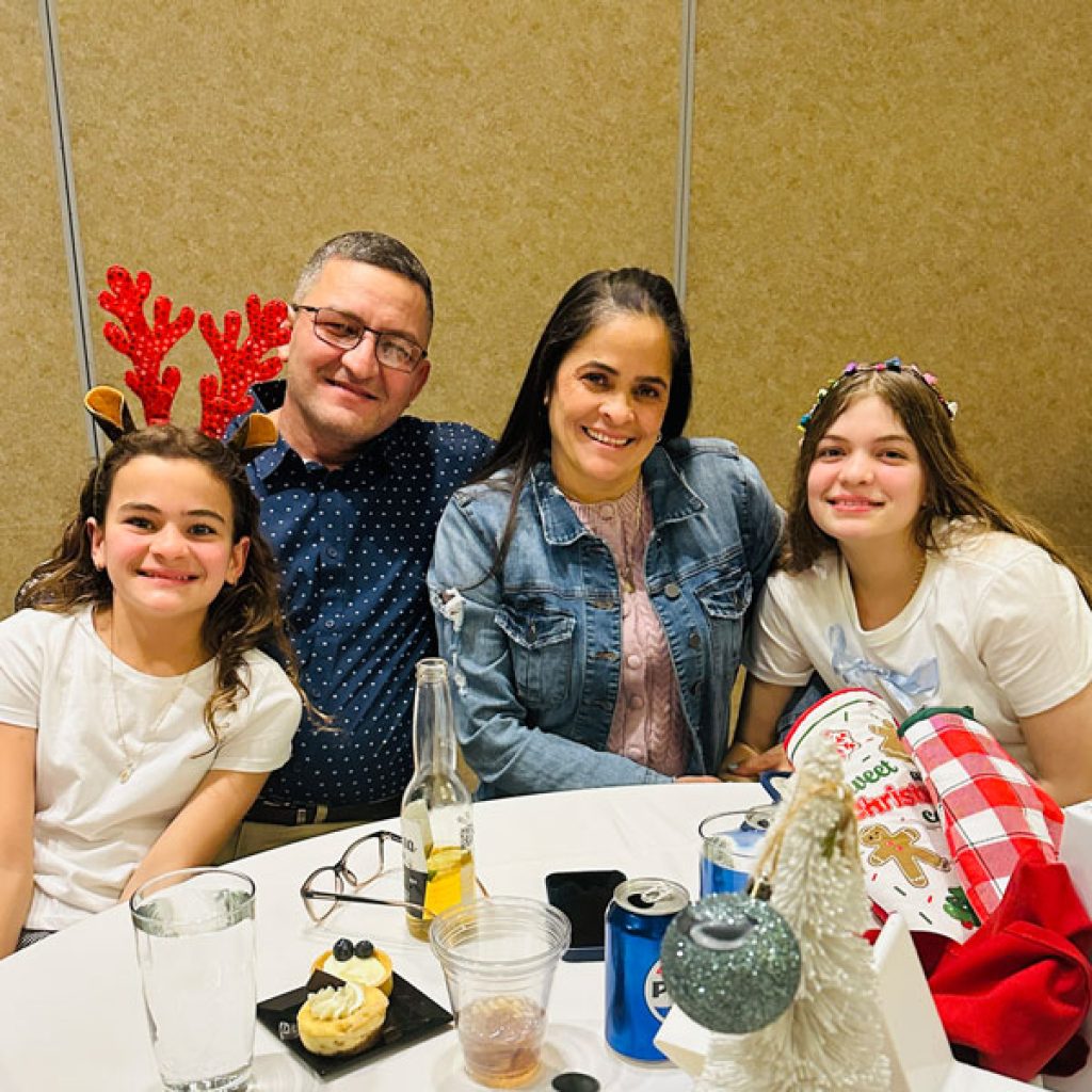 guitierez-family-web guitierez-family-web