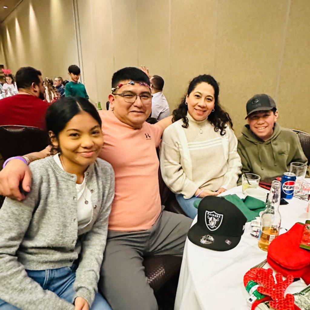 javier-rodriguez-family-web javier-rodriguez-family-web